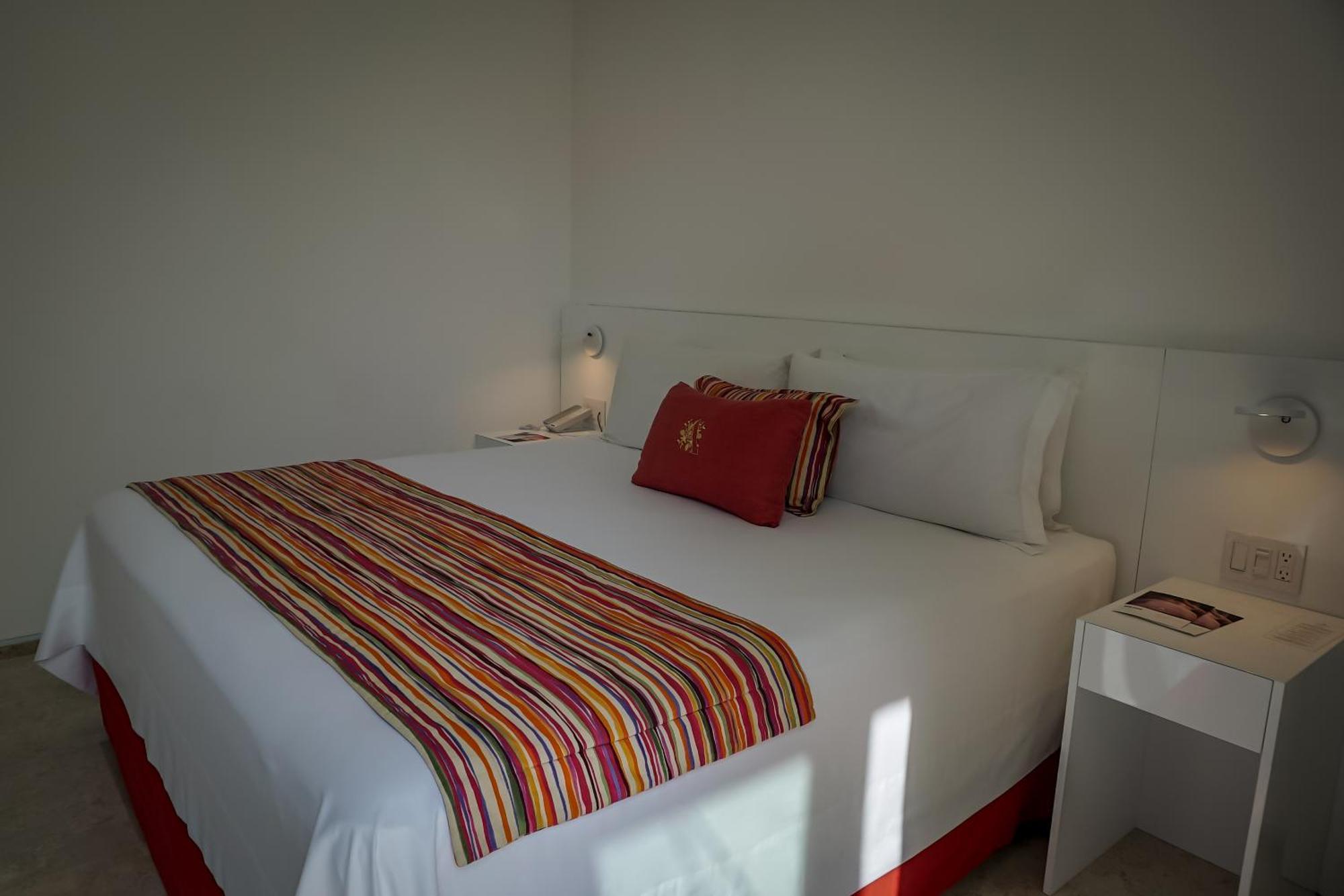 Anticavilla Hotel Restaurante & Spa (Adults Only) Куэрнавака Экстерьер фото